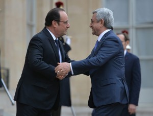 Serzh-Sargsyan-Francois-Hollande-1