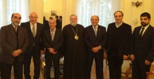El embajador de Francia recibió a representantes de la comunidad armenia por Karabagh