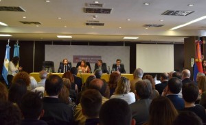 Se realizó en La Plata la jornada “El derecho humano a la dignidad: la República de Armenia”