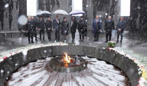(Español) La presidenta del Senado belga visitó el Memorial del Genocidio Armenio en Ereván